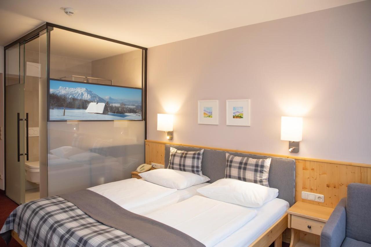 Hotel Gasthof Zum Kirchenwirt Puch bei Hallein Esterno foto