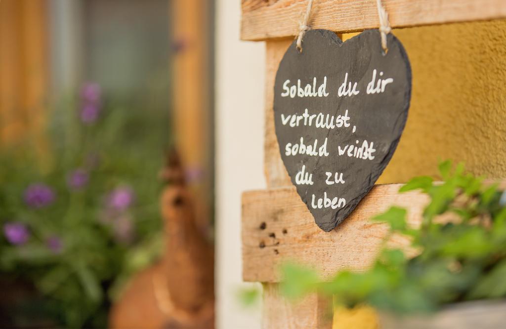 Hotel Gasthof Zum Kirchenwirt Puch bei Hallein Esterno foto