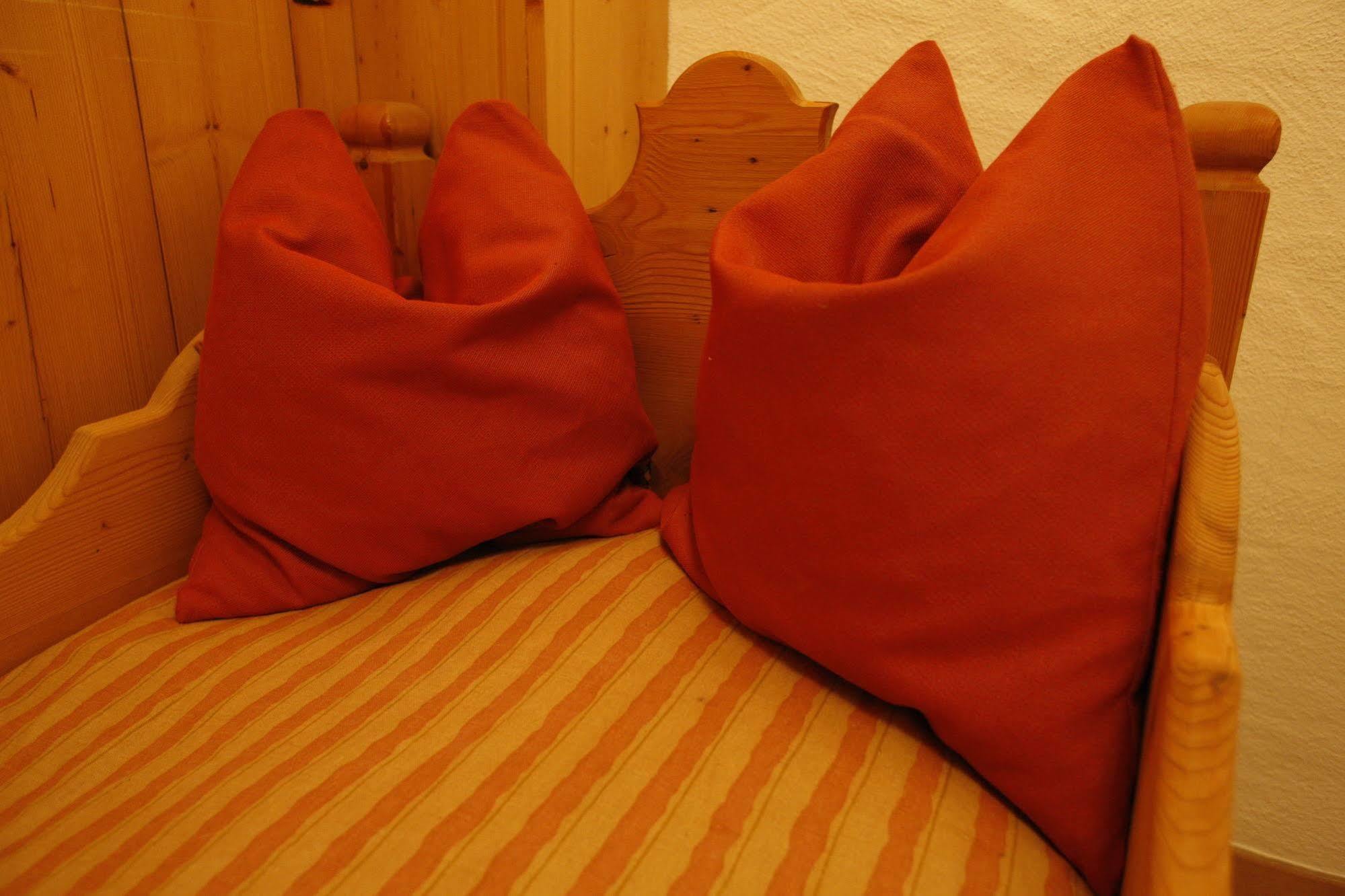 Hotel Gasthof Zum Kirchenwirt Puch bei Hallein Esterno foto